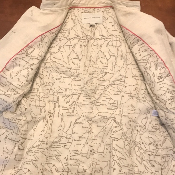 Beautiful jacket - Picture 2 of 4